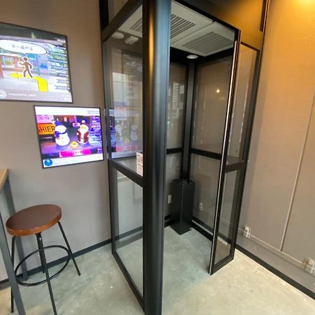 横滨 玛御达玛舱旅馆旅舍 外观 照片